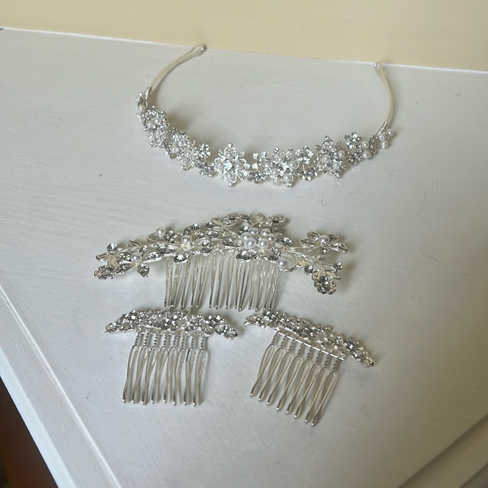 Bridal hair pieces